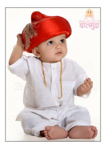 5 months cute baby photo shoot in Balmudra Studio - BalmudraBalmudra